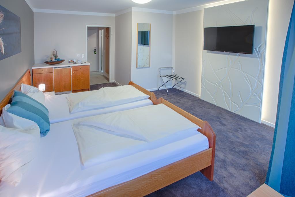 Fruehstueckshotel Waldbauer Bad Schallerbach Bilik gambar
